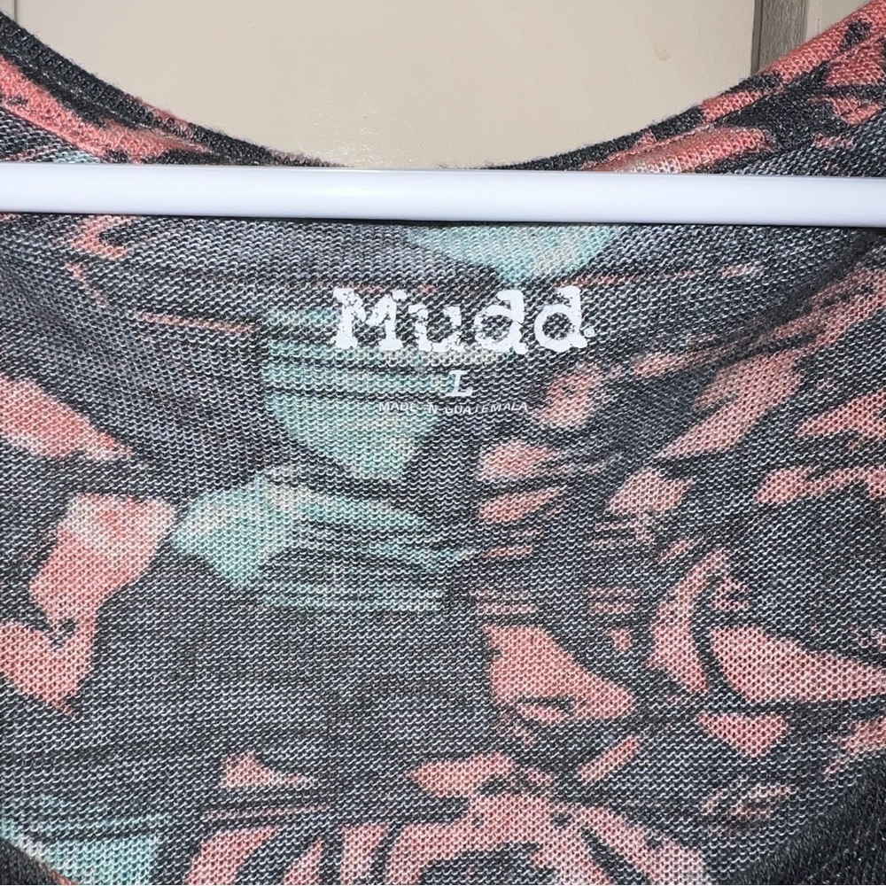 Mudd Rose Abstract Long Sleeve Crop Top Shirt Size Large - Picture 2 of 6